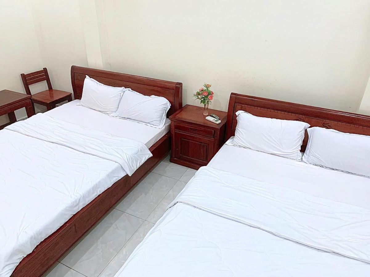 Gia Hoang Hotel Куинён Экстерьер фото