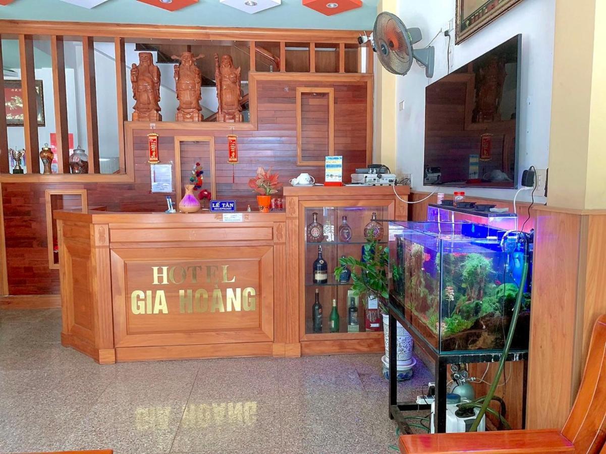 Gia Hoang Hotel Куинён Экстерьер фото